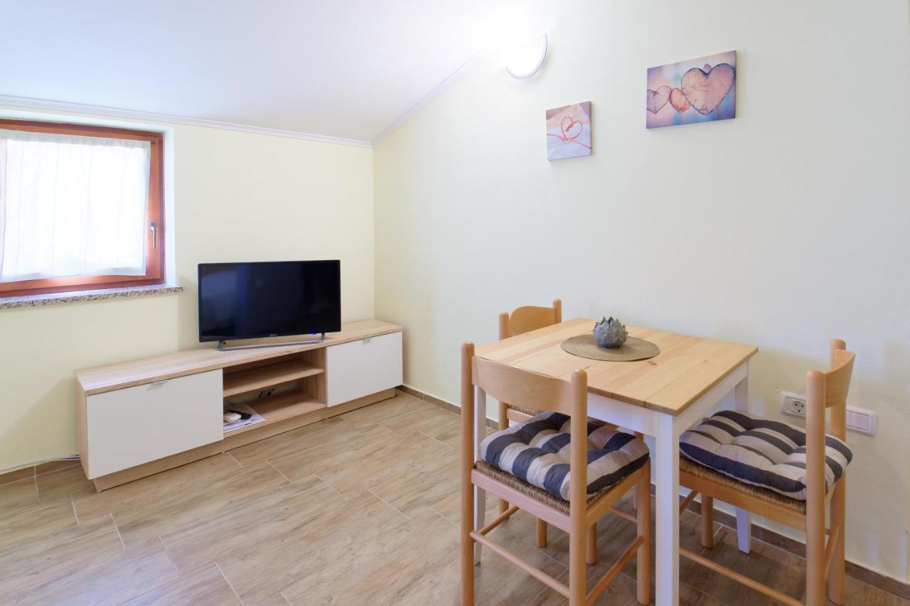 Apartments Belvedere By Rent Istria Plovanija Esterno foto