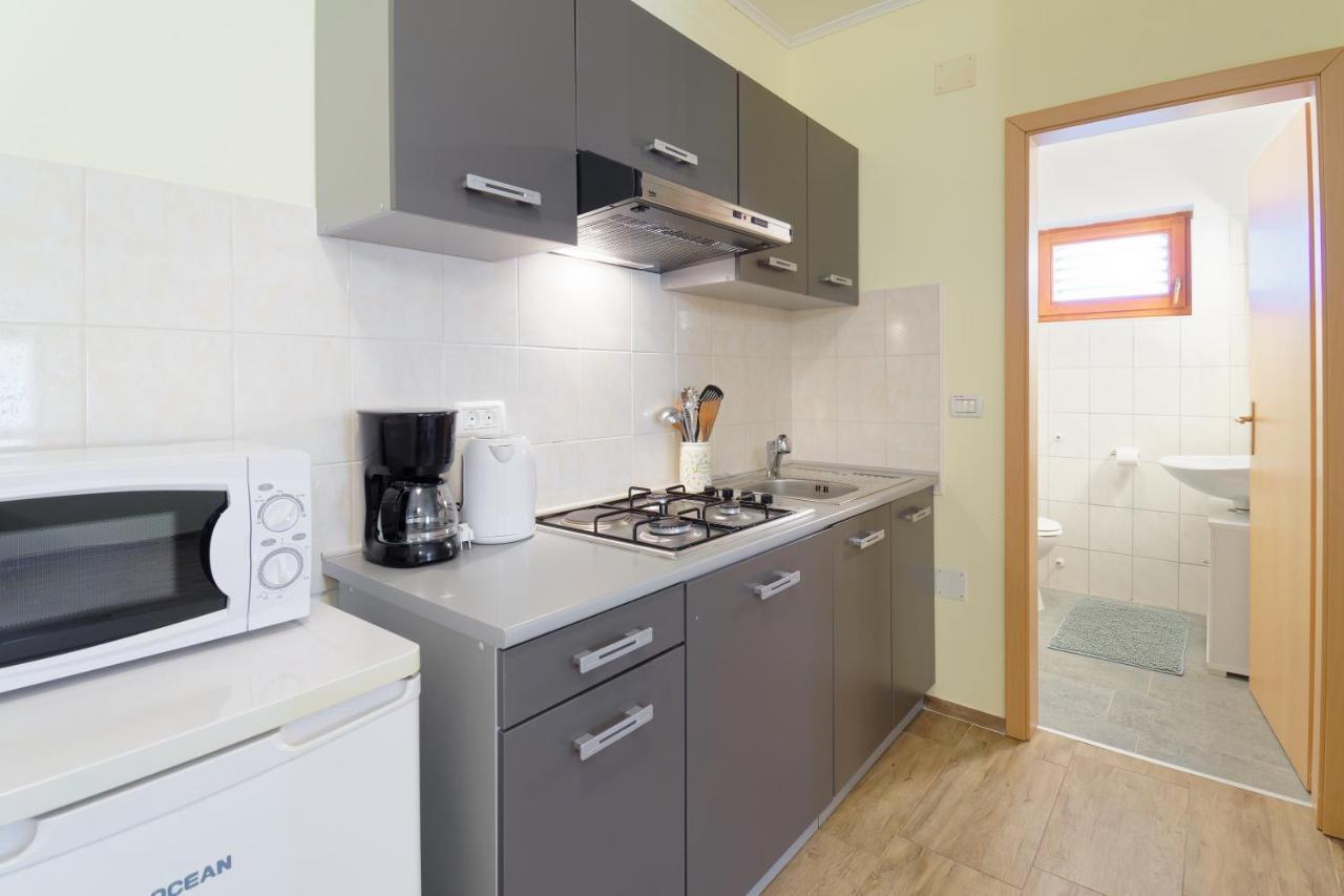 Apartments Belvedere By Rent Istria Plovanija Esterno foto