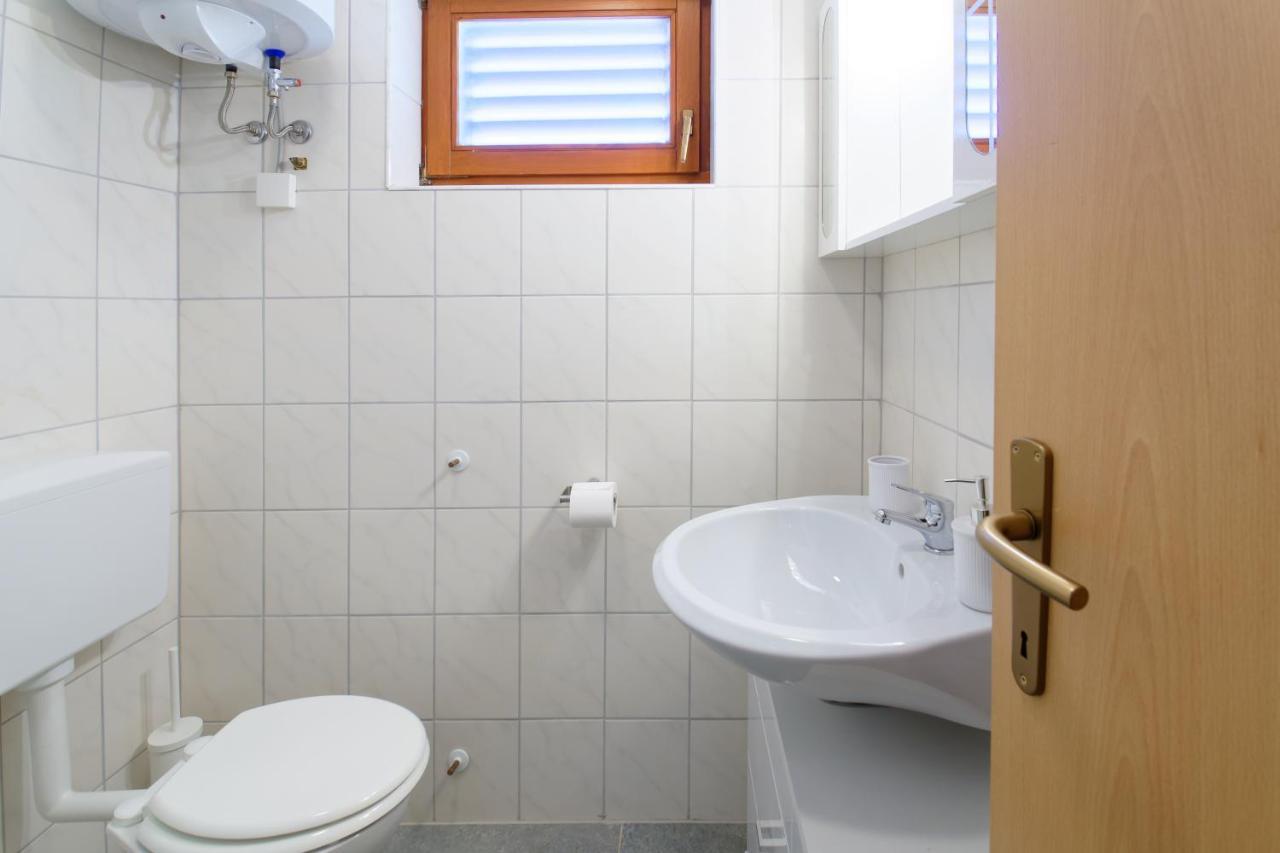 Apartments Belvedere By Rent Istria Plovanija Esterno foto