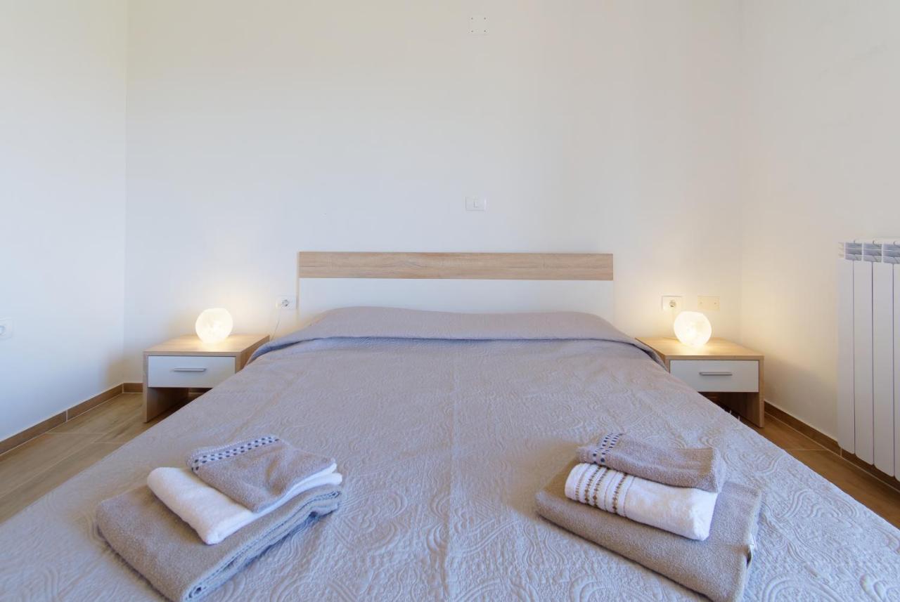 Apartments Belvedere By Rent Istria Plovanija Esterno foto