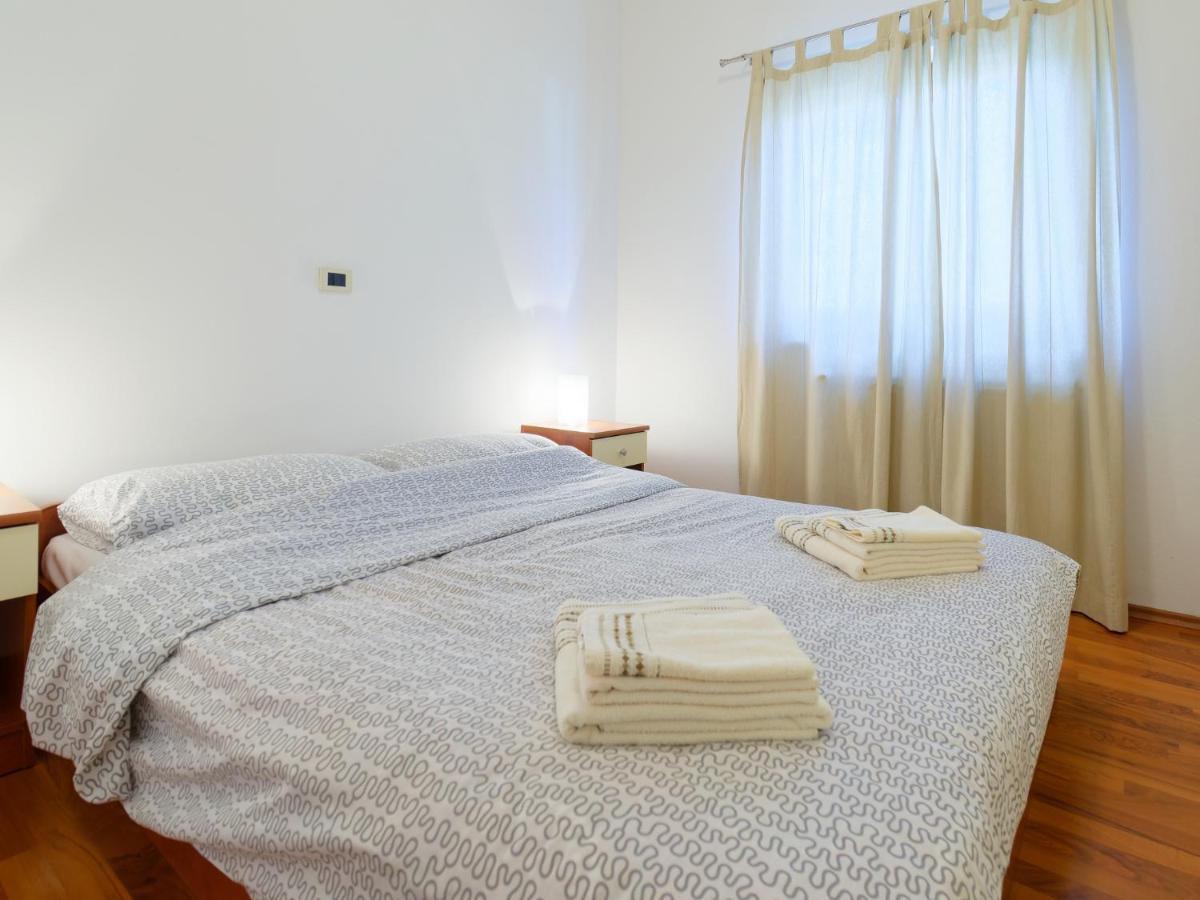 Apartments Belvedere By Rent Istria Plovanija Esterno foto